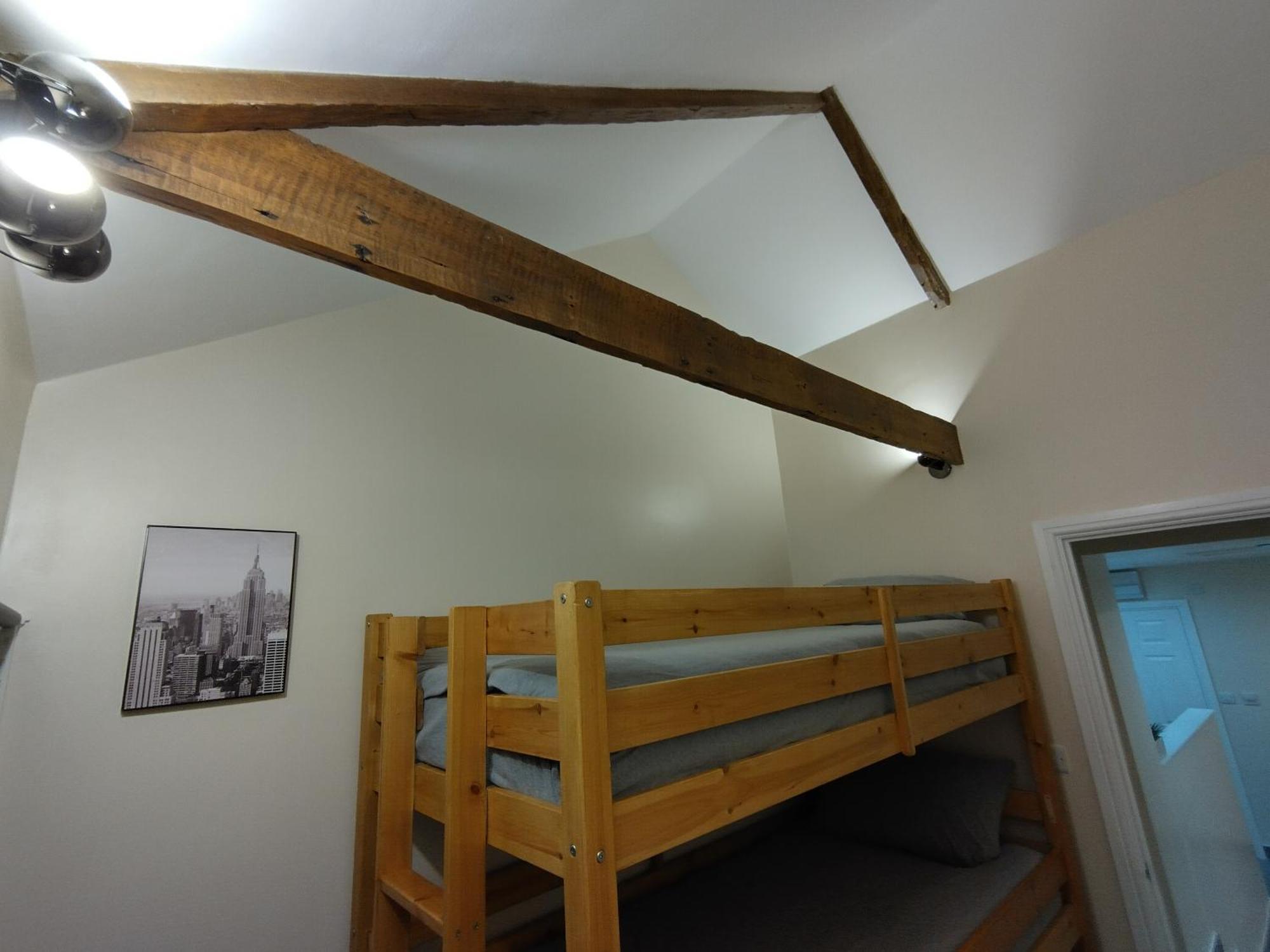 Queens Holiday Apartment 펨브룩도크 외부 사진